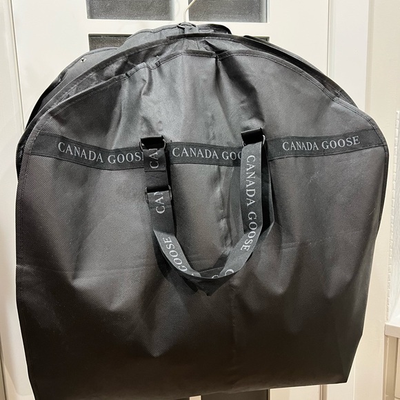 SOLDCanadagoose Trillium Parka - Picture 12 of 13